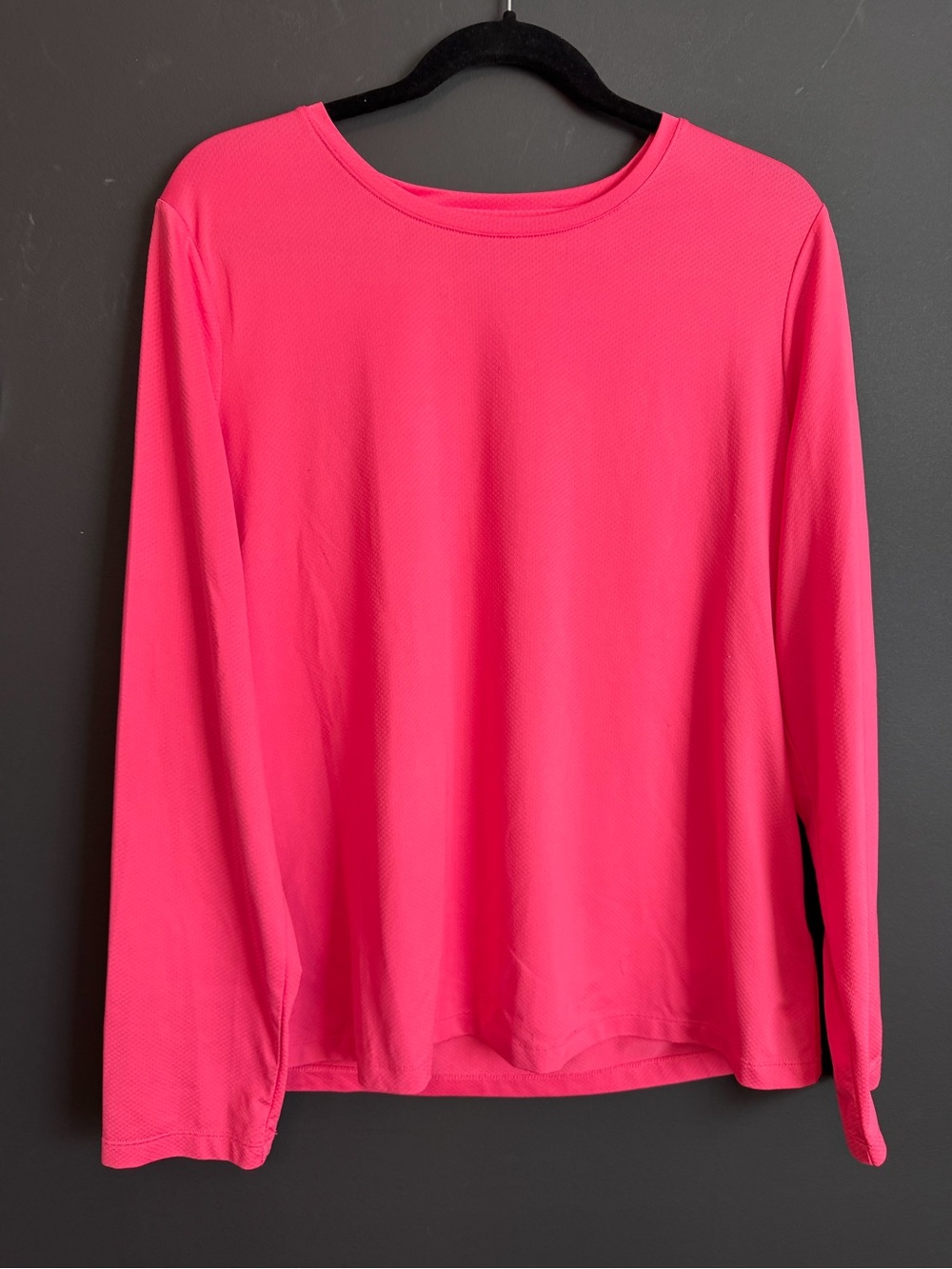 IZOD Women’s Long-Sleeve Performance Crewneck Top. Size XL. EUC